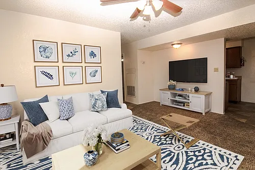 101 Teakwood Dr Photo 1