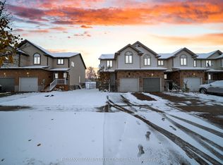 255 Prosperity Dr, Kitchener, ON N2E 3Y7