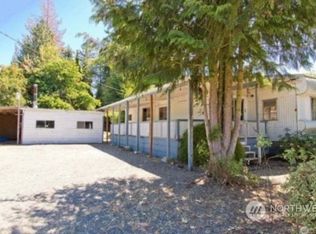 20224 Church Lake Dr E, Bonney Lake, WA 98391