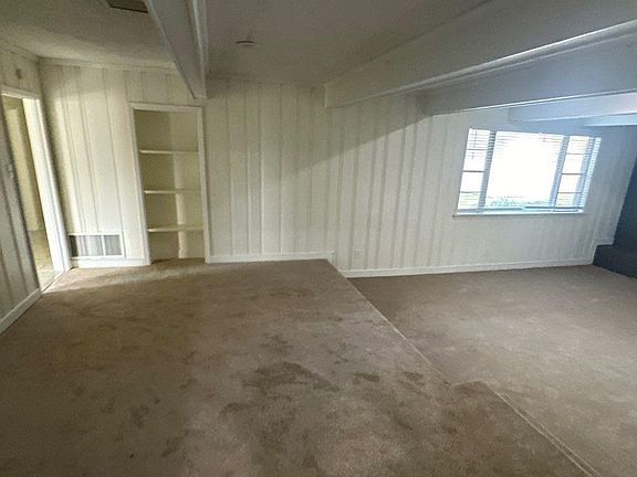 5th image of 800 E Shelby Dr