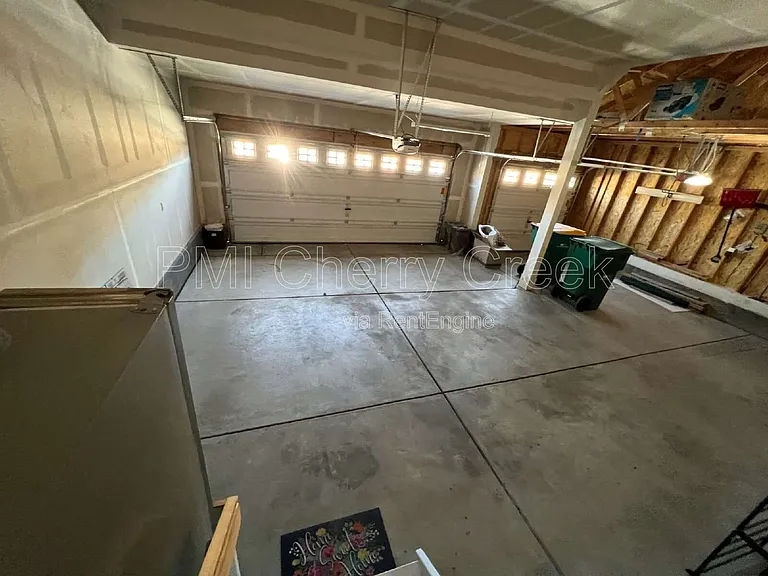 22472 E Union Cir — Photo 39