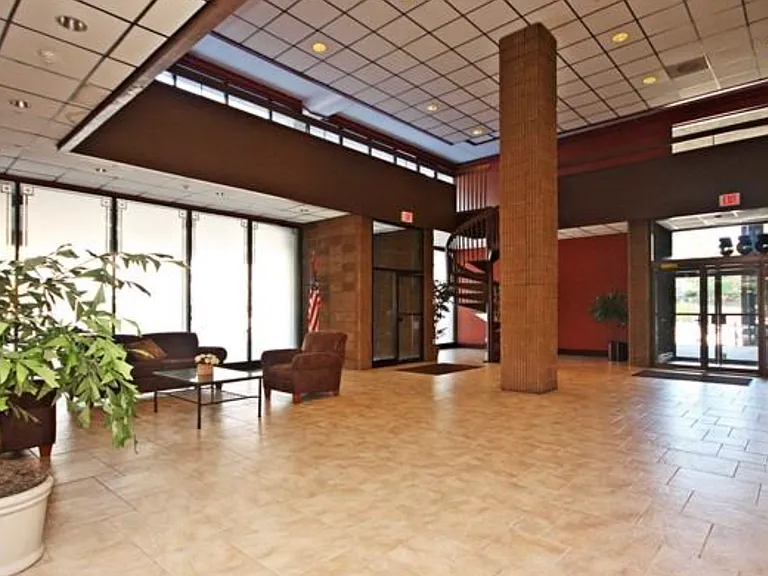 555 Gorge Rd #3B — Photo 13