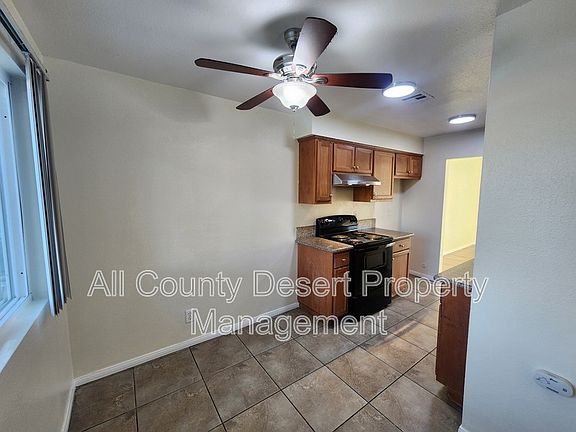 4th image of 69180 Victoria Dr APT 5