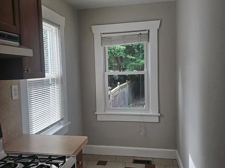 225 Beechwood Ave — Photo 18