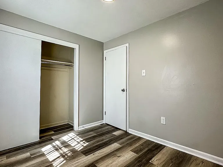 600 Walnut Ln #2 — Photo 7