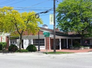 203 Robert Parker Coffin Rd, Long Grove, IL 60047