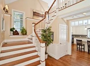 48 Deerfield Ln, Pembroke, MA 02359