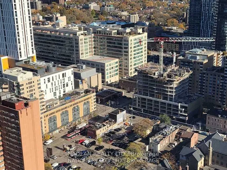 210 Victoria St #3901 — Photo 14