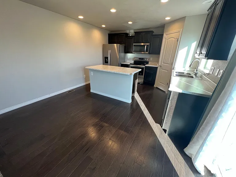 6971 Winnicut Dr — Photo 7