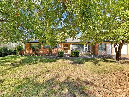 3004 Conejos Dr, Fort Worth, TX 76116