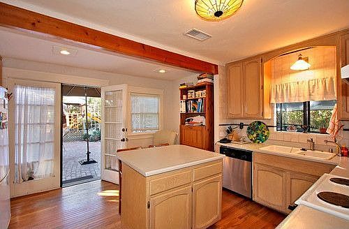 5th image of 4809 Hawley Blvd
