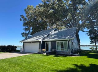 240 King Fisher Cove, North Platte, NE 69101