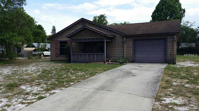 1st image of 658 Jasmine Way S