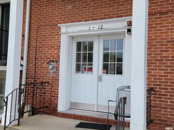 243 S Durkin Dr APT 11, Springfield, IL 62704