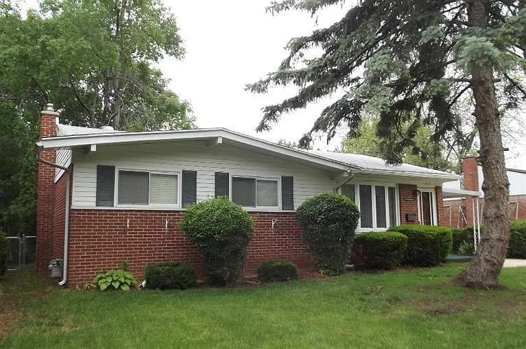 615 Archwood Dr photo 1