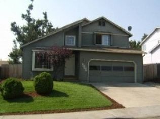 1905 NE Yellowstone Ln, Bend, OR 97701