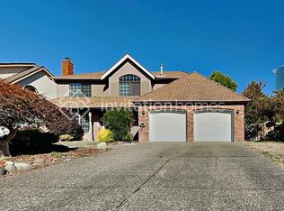 12710 SE 252nd Pl, Kent, WA 98030