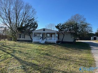 640 Brown Rd, Danville, AL 35619