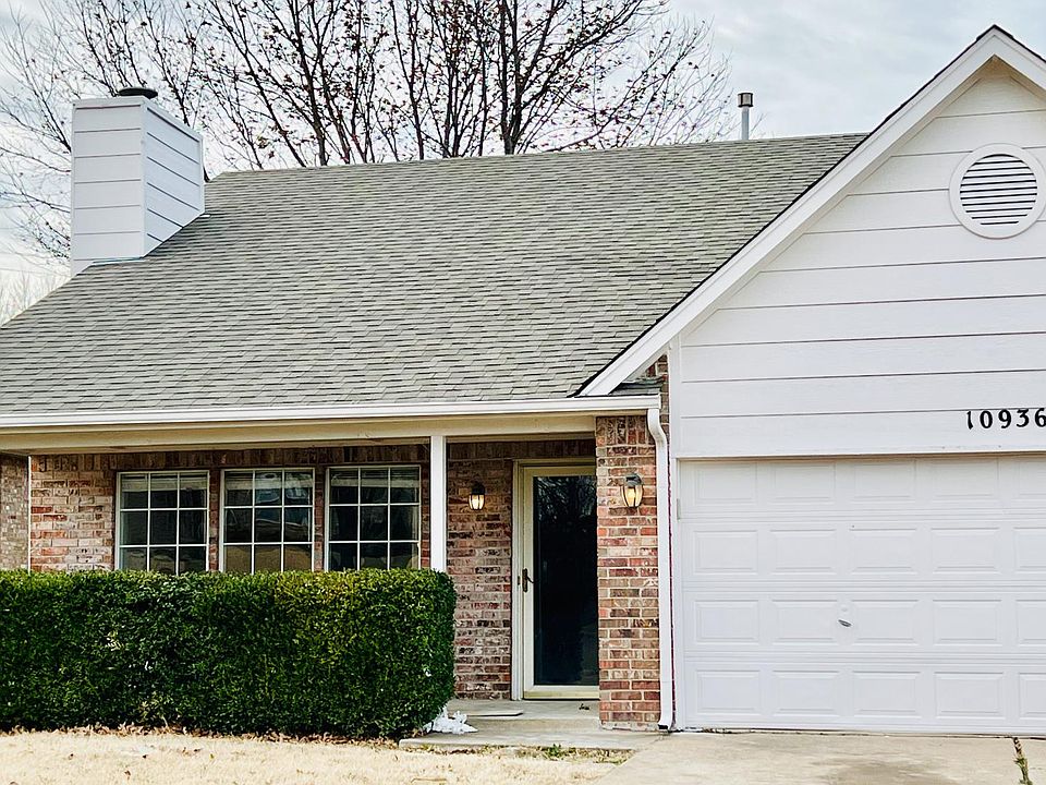 Newly painted Exterior