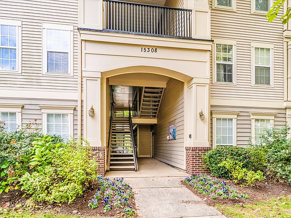2nd image of 15308 Diamond Cove Ter #3C