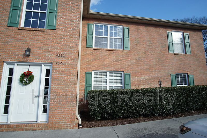 1st image of 4820 Poplar Crest Way