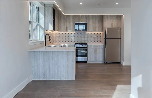 Rented by Stuyvesant Heights Realty Corp | media 4