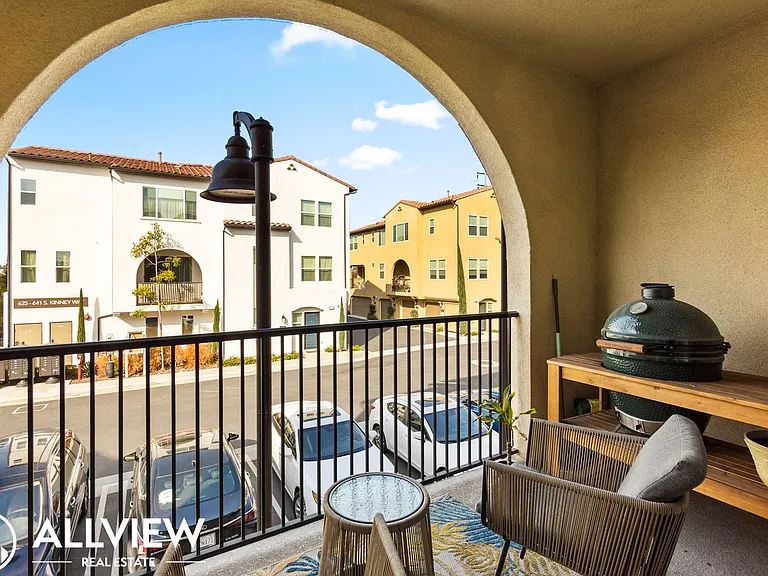 665 S Kinney Way — Photo 18
