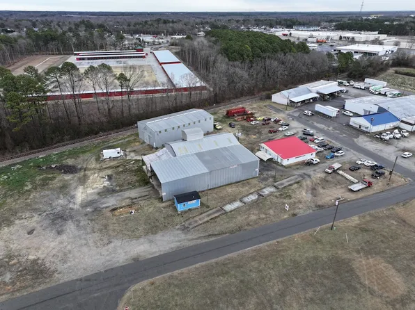1331 Stancell St, Roanoke Rapids, NC 27870