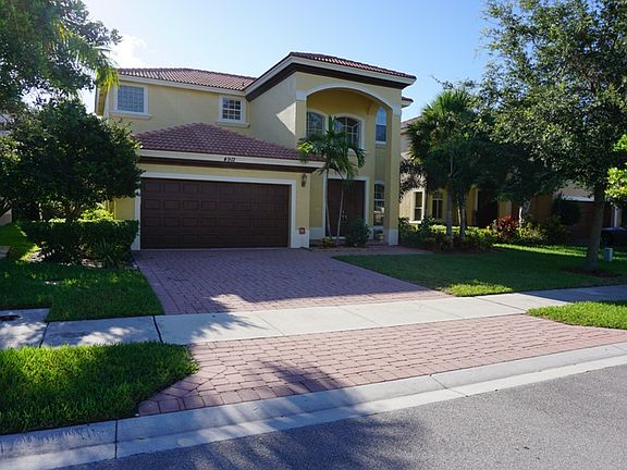 2nd image of 4912 Cypress Ln