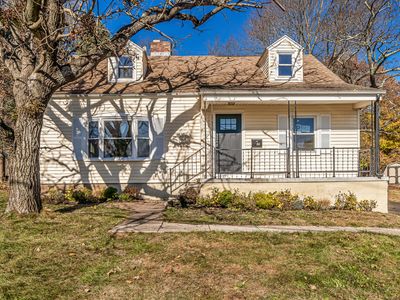 156 London Drive, Hamden, CT, 06517