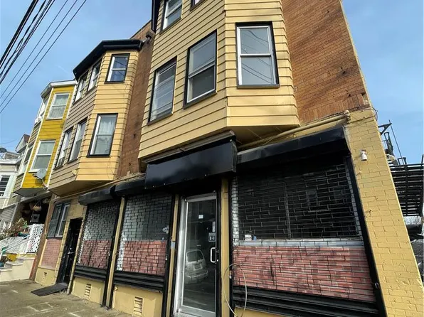 501 N Front St APT 3B, Allentown, PA 18102