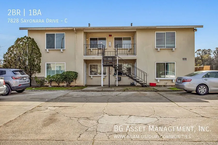 7828 Sayonara Dr APT C photo 1
