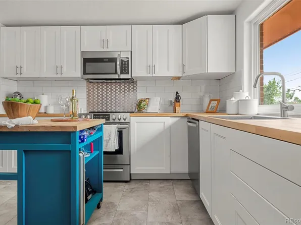 2552 Meadowbrook Drive, Denver, CO 80221