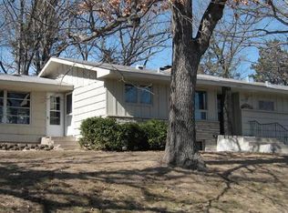 5504 Highwood Dr, Edina, MN 55436