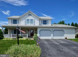 6056 Mayfair Dr, Harrisburg, PA 17112