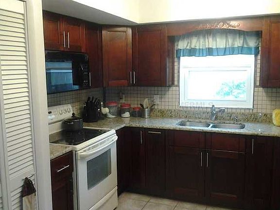 3rd image of 6801 Tropical Shore Way