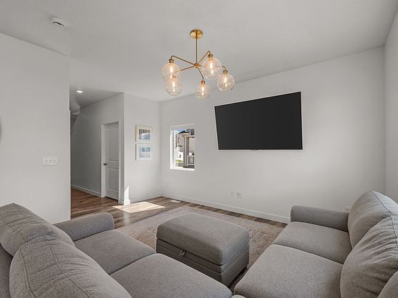 5th image of 3477 N Finch Ln