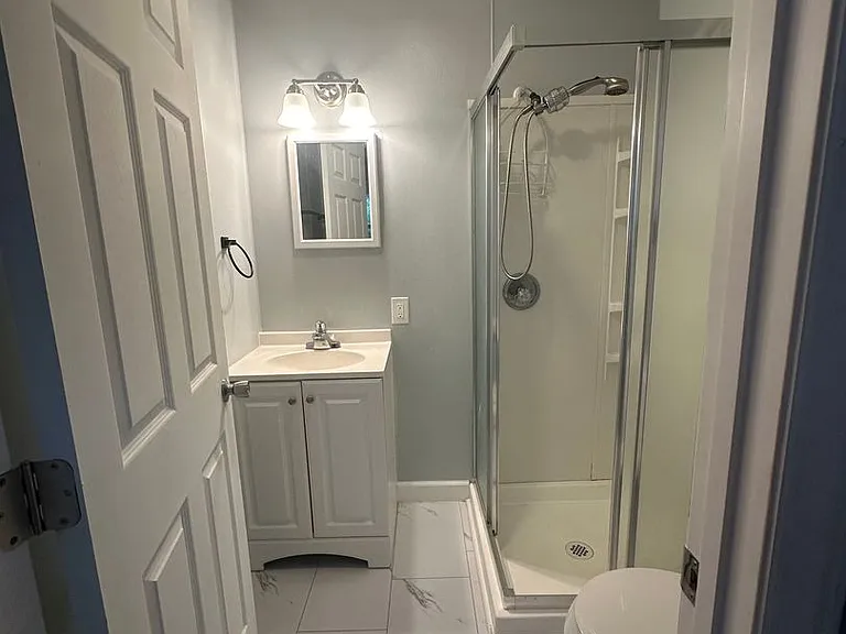 190 Rogers Rd — Photo 8