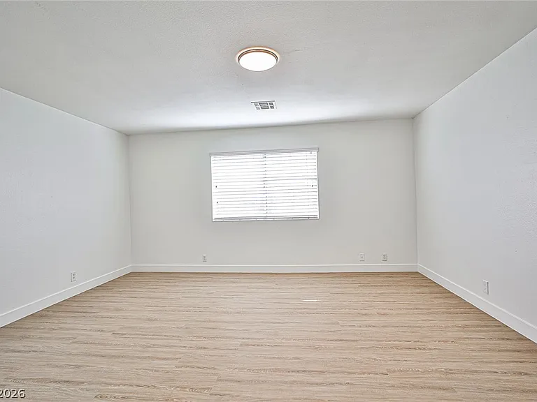 5091 Pioneer Ave #201 — Photo 16