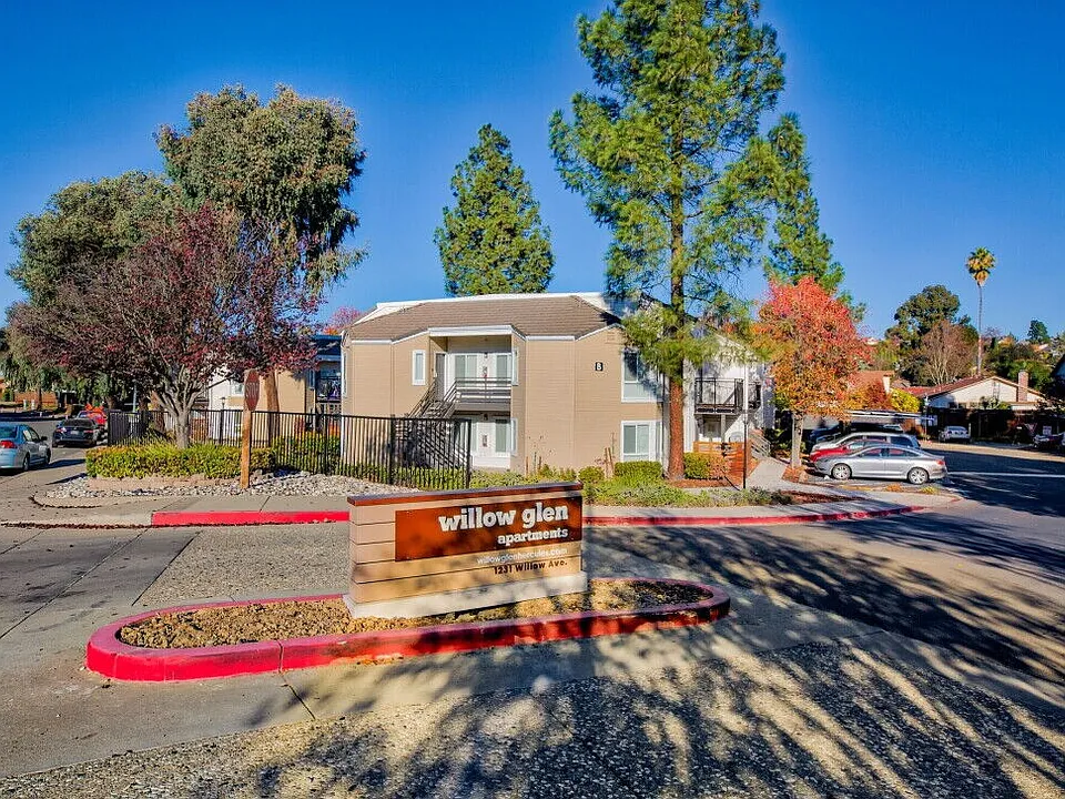 Willow Glen Apartments