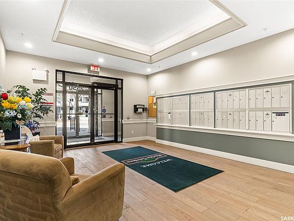 4th image of UNIT 305-2550 25th AVENUE