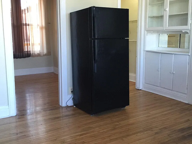 2251 S California Ave #3R — Photo 18