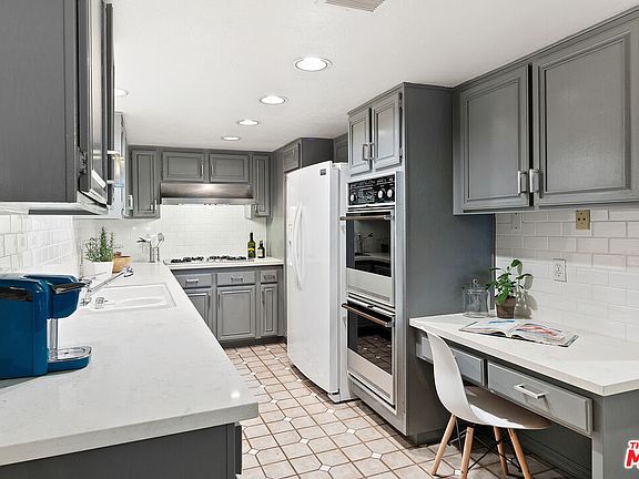 4th image of 1854 S Beverly Glen Blvd APT 304