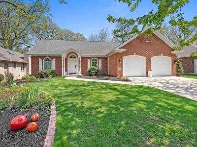 1605 Rustic Oaks Ct, Green Bay, WI, 54301