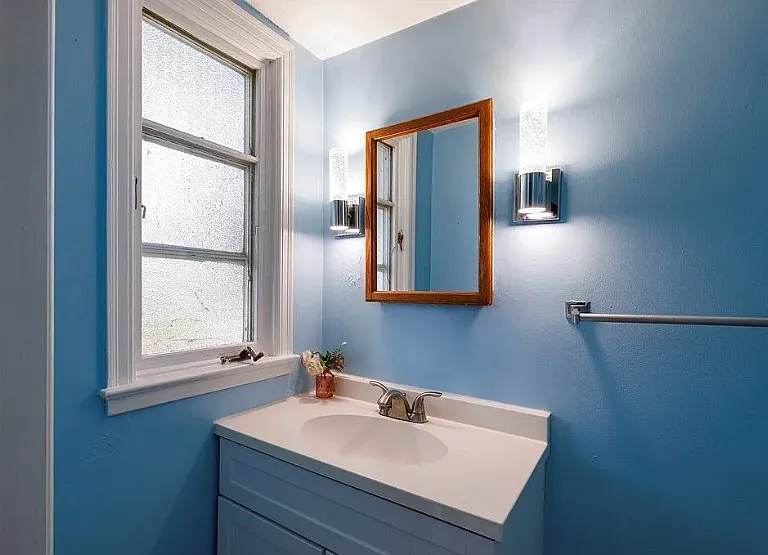 107 Woodlawn Ter — Photo 14