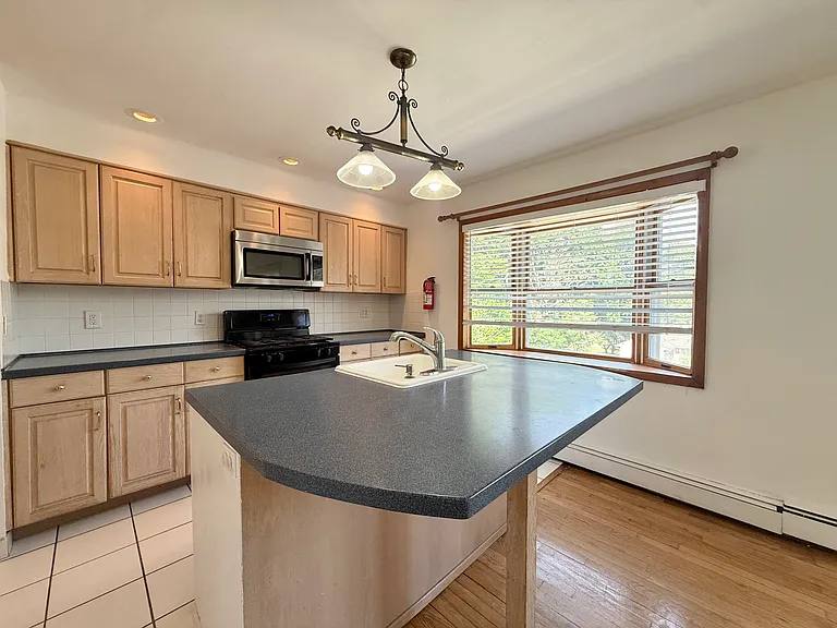 5 Mountain Ave #L — Photo 28