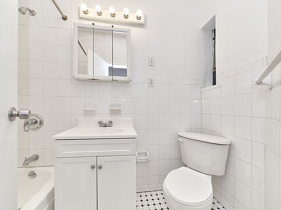 5th image of 462 9th Ave APT 7