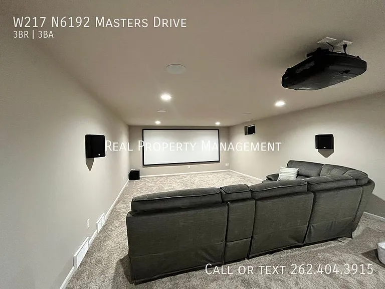W217N6192 Masters Dr — Photo 16