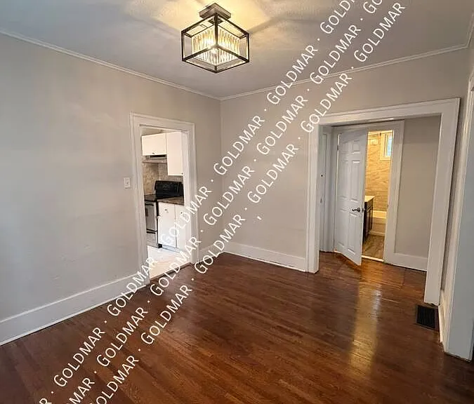 1553 Church St — Photo 6
