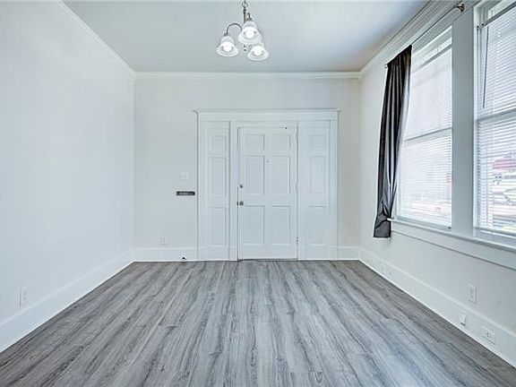 2nd image of 4023 S Derbigny St